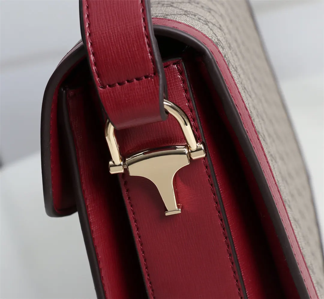 Gucci Horsebit 1955 棕色 Monogram 斜挎包