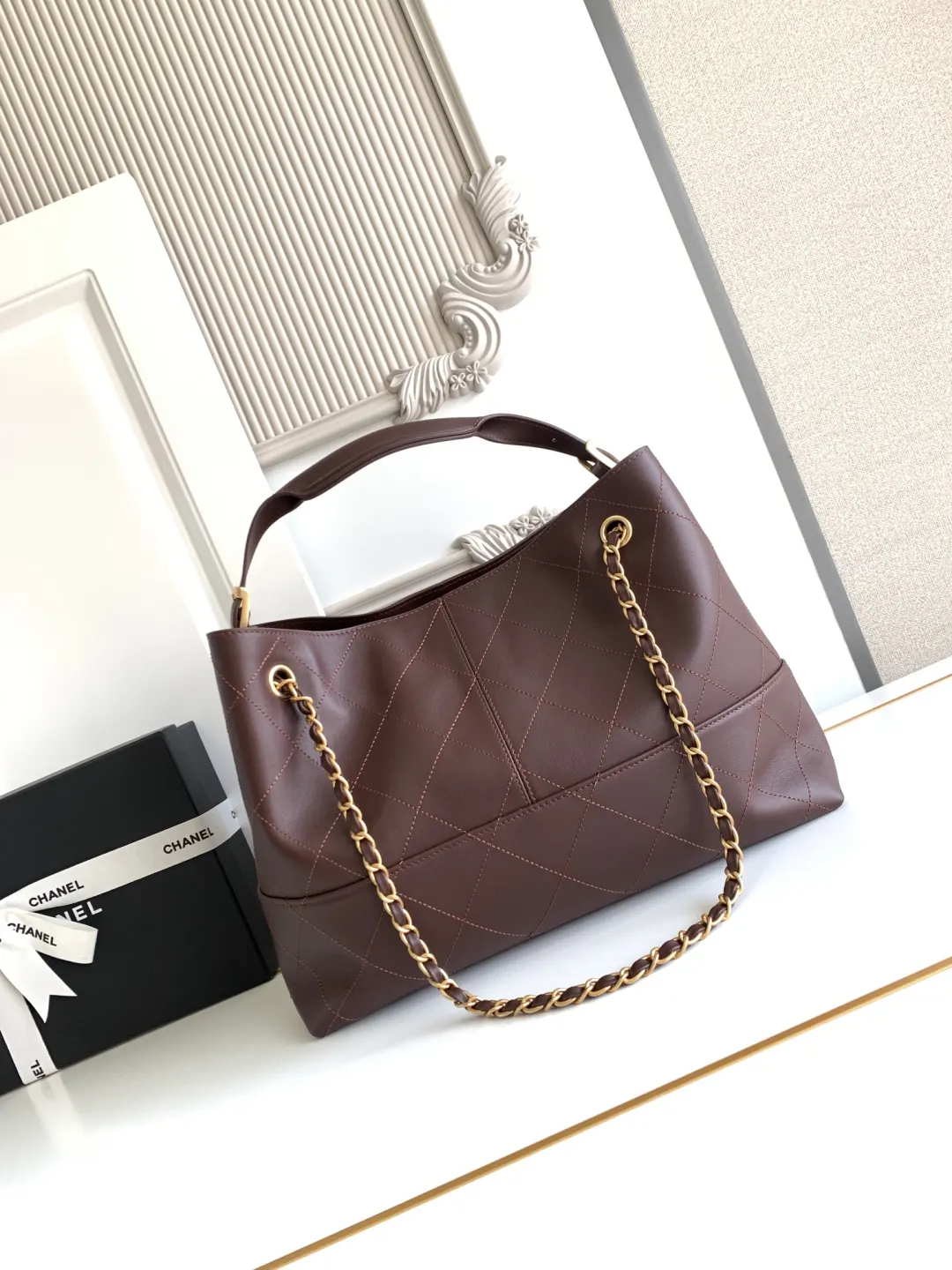 Chanel Tote Bag