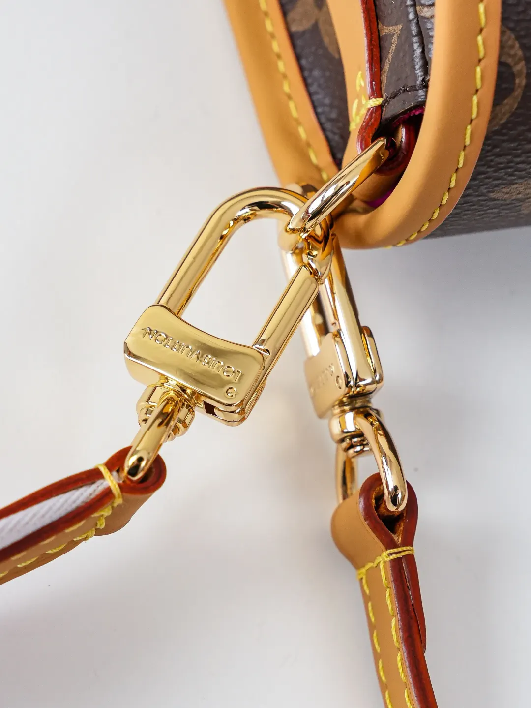 LV Classic Monogram Crossbody Bag Image 6 LV Classic Monogram Crossbody Bag Image 6
