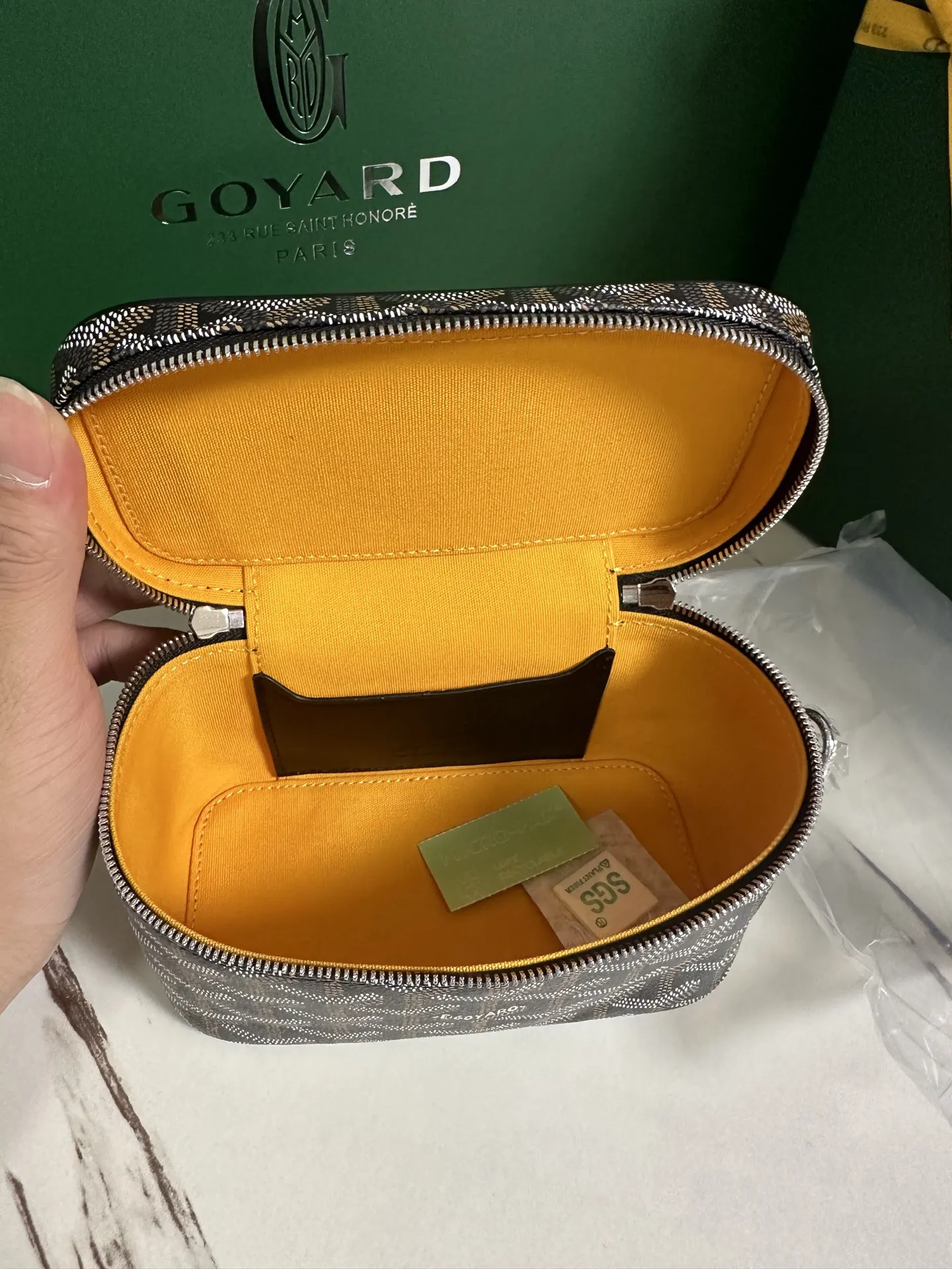 Goyard 黄色 小牛皮 化妆包 便携收纳款