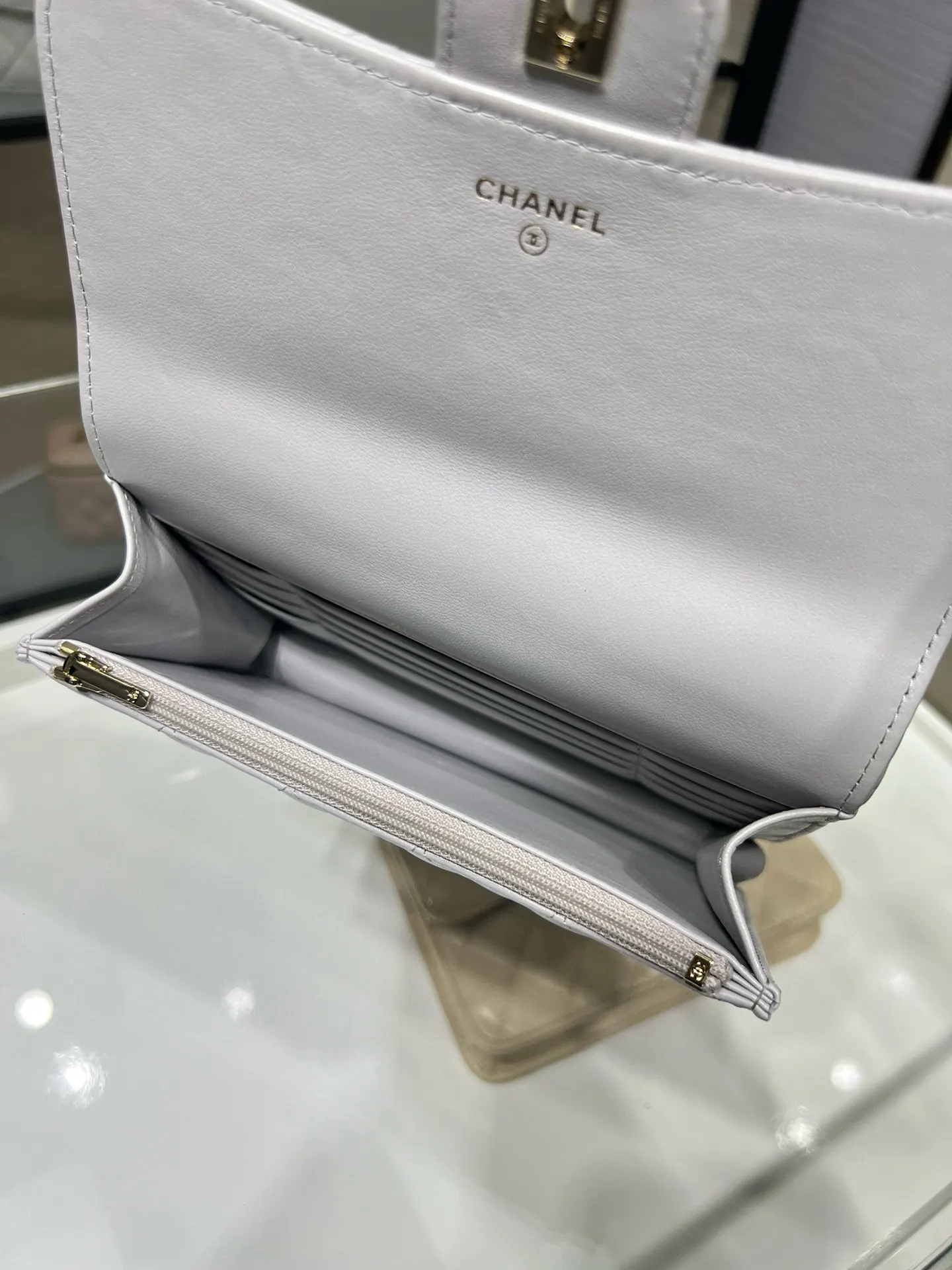 羊皮 Ohanel 小羊皮 三合一 手挽 雙肩 雙肩包 实用雙肩款(數字9) 羊皮 Ohanel 小羊皮 三合一 手挽 雙肩 雙肩包 实用雙肩款(數字9)