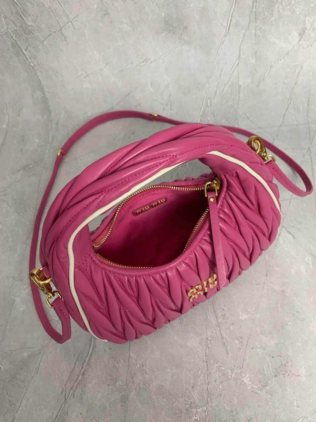 Miu 红色 羊皮 手提包 通勤手提款