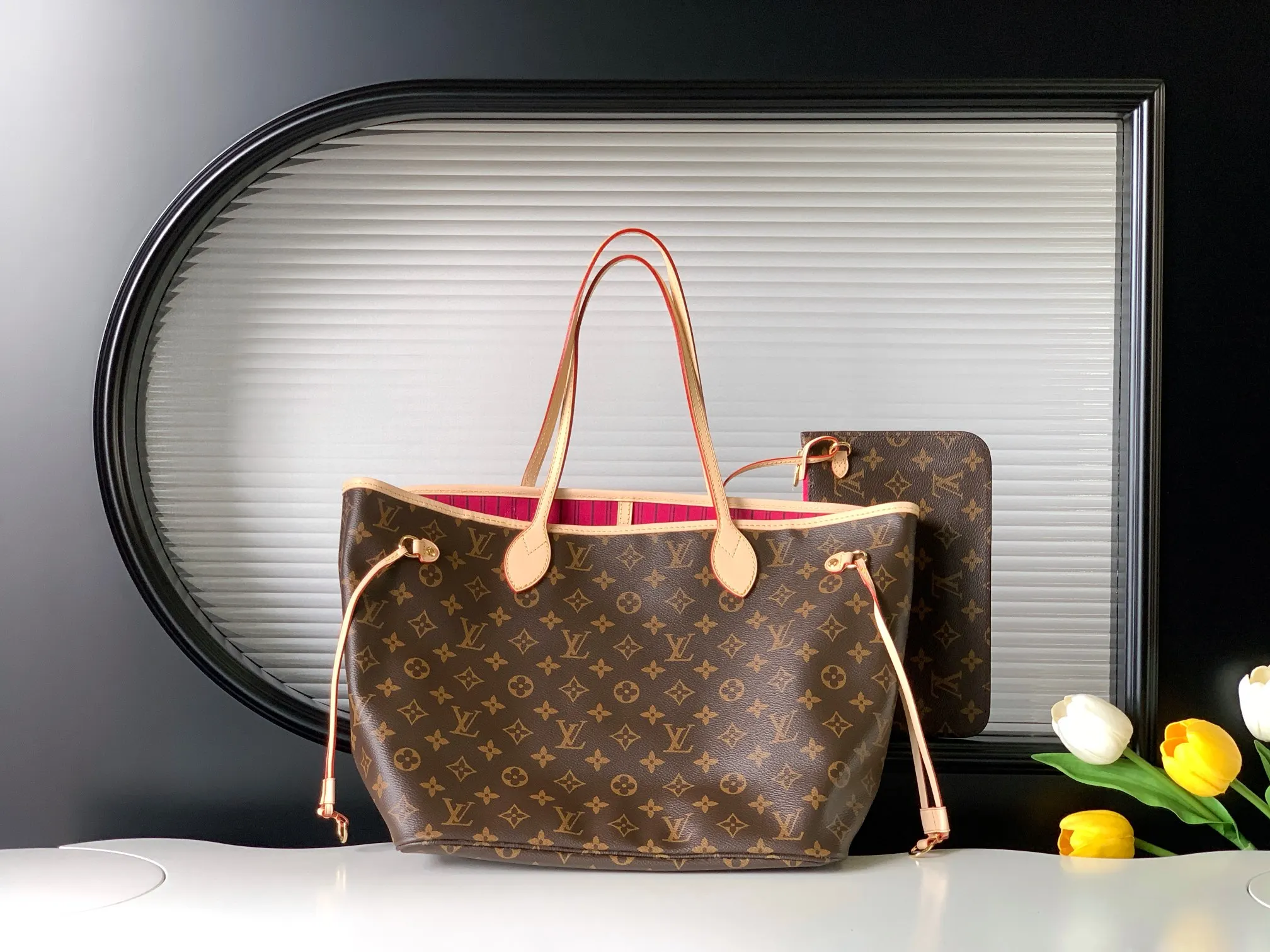 LV Neverfull 老花 金色 牛皮 手拿包 精致手拿款