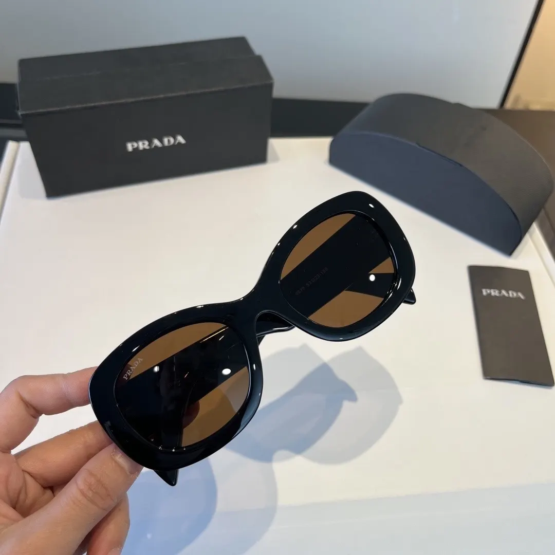 Prada 太阳眼镜 时尚遮阳 太阳镜