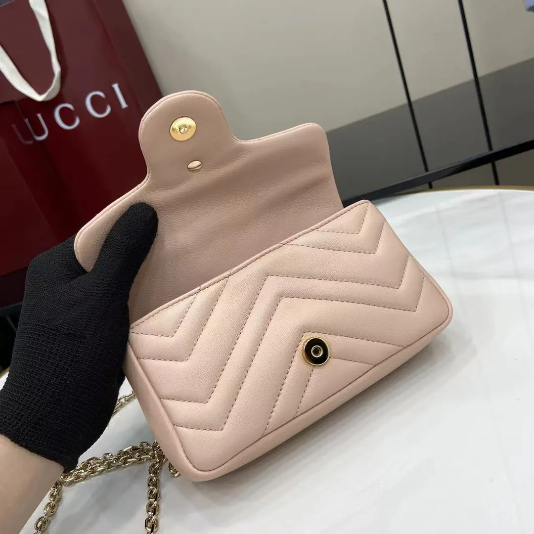 Gucci Marmont 绗缝皮革链条包 单肩斜挎