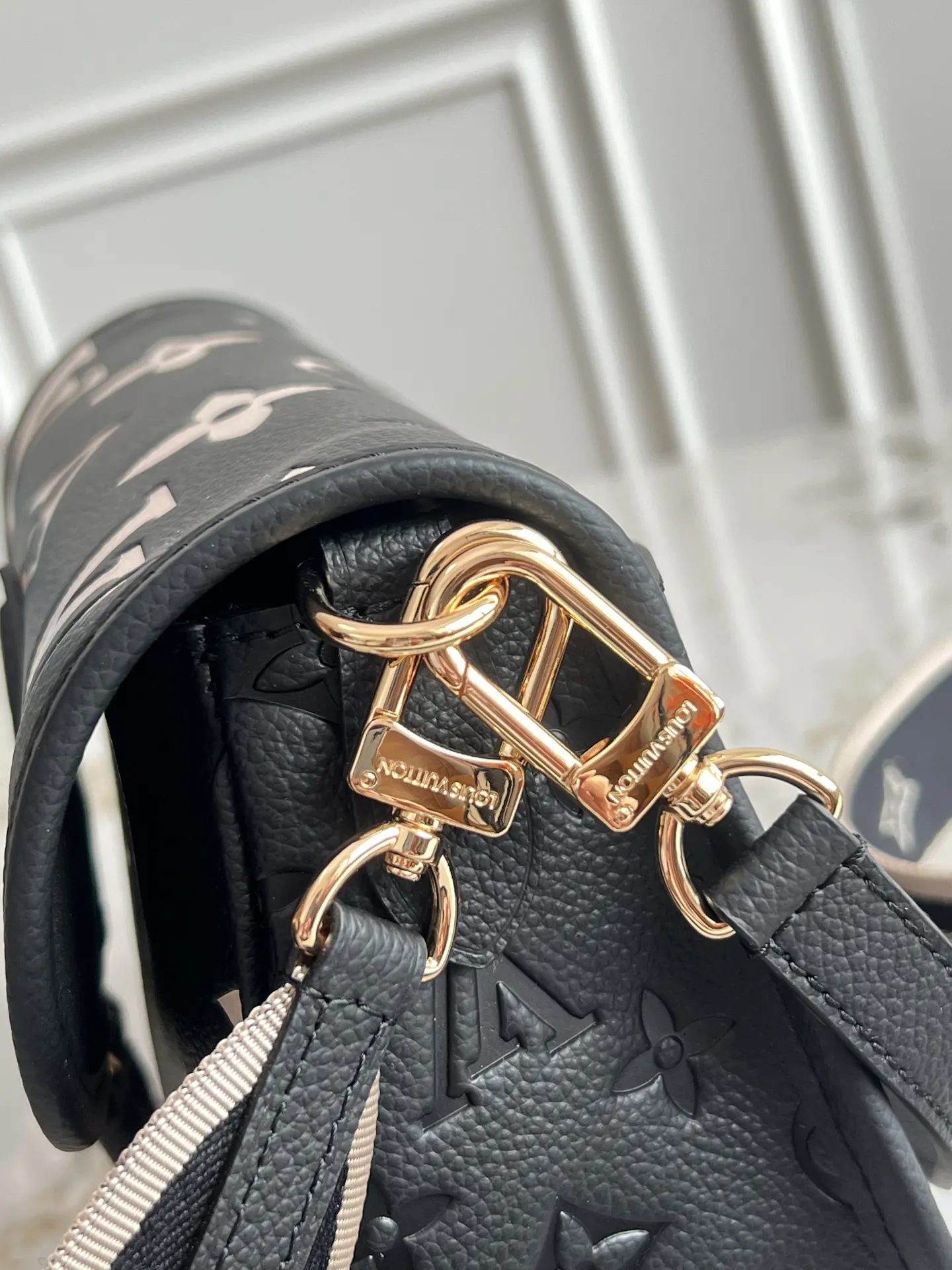 Louis Vuitton Crossbody Bag | ORBUYBAG