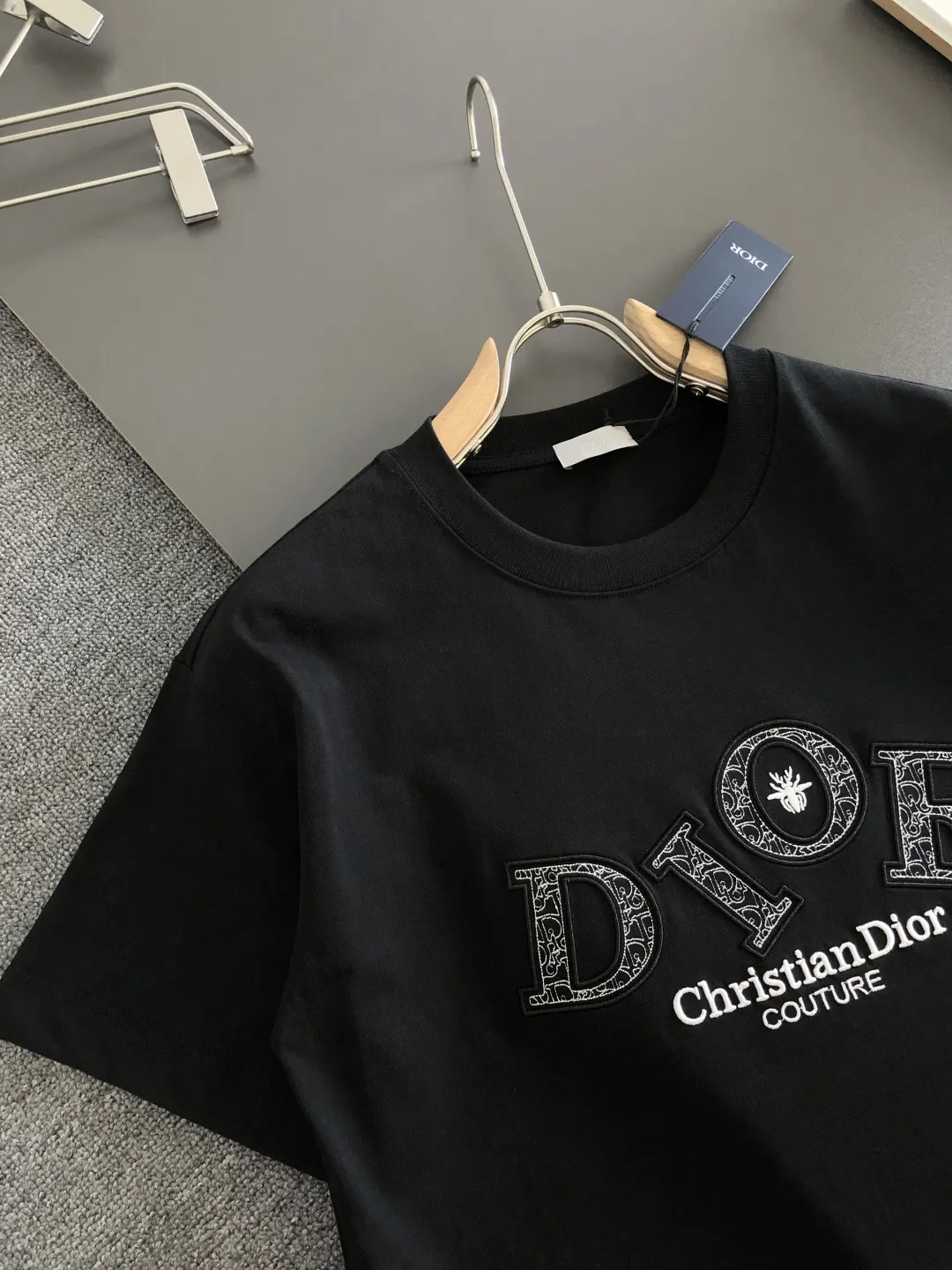Dior 黑色字母印花短袖T恤 街头