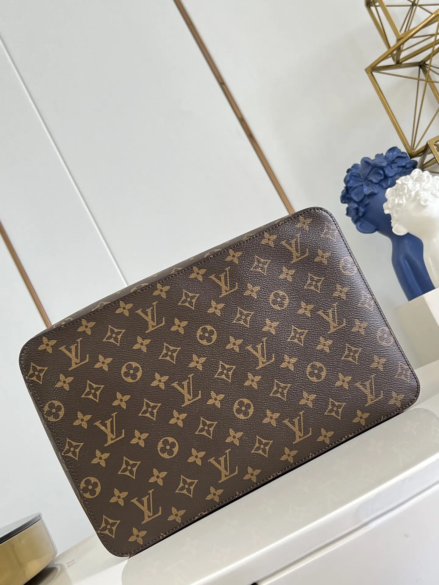 Louis Vuitton Monogram Suitcase Travel Lightweight Leather