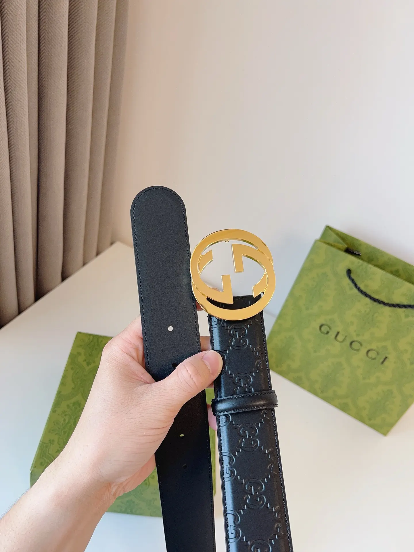 Gucci Double G 双G扣牛皮腰带