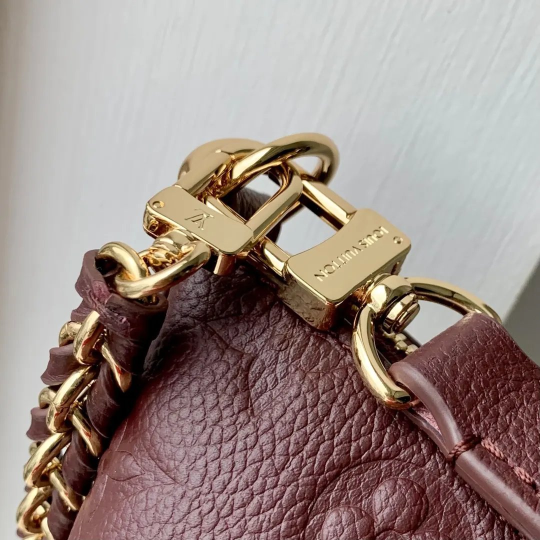 Red Chain Bag