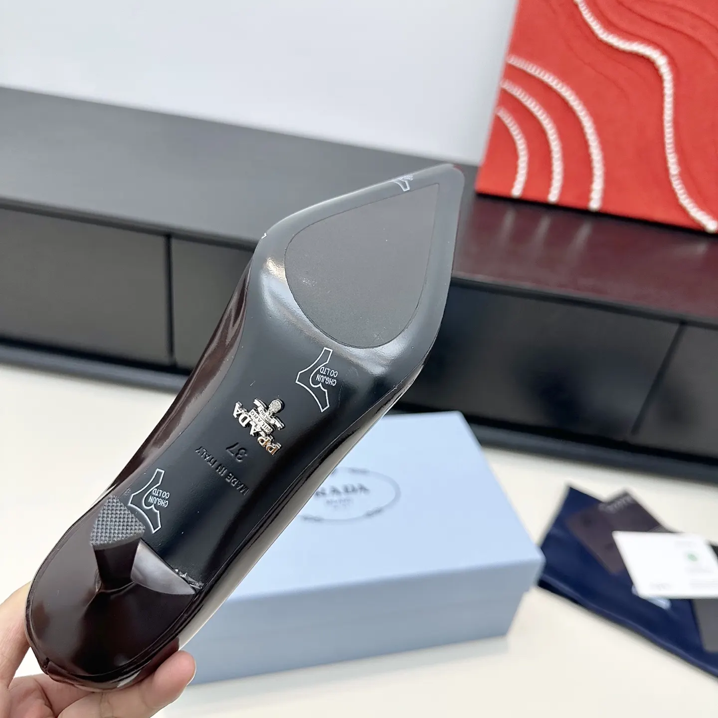 PRADA 单鞋 舒適百搭款
