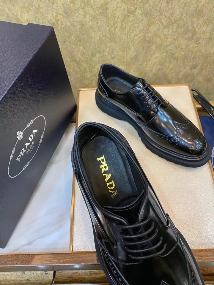 PRADA 牛皮 休闲鞋 舒适百搭款