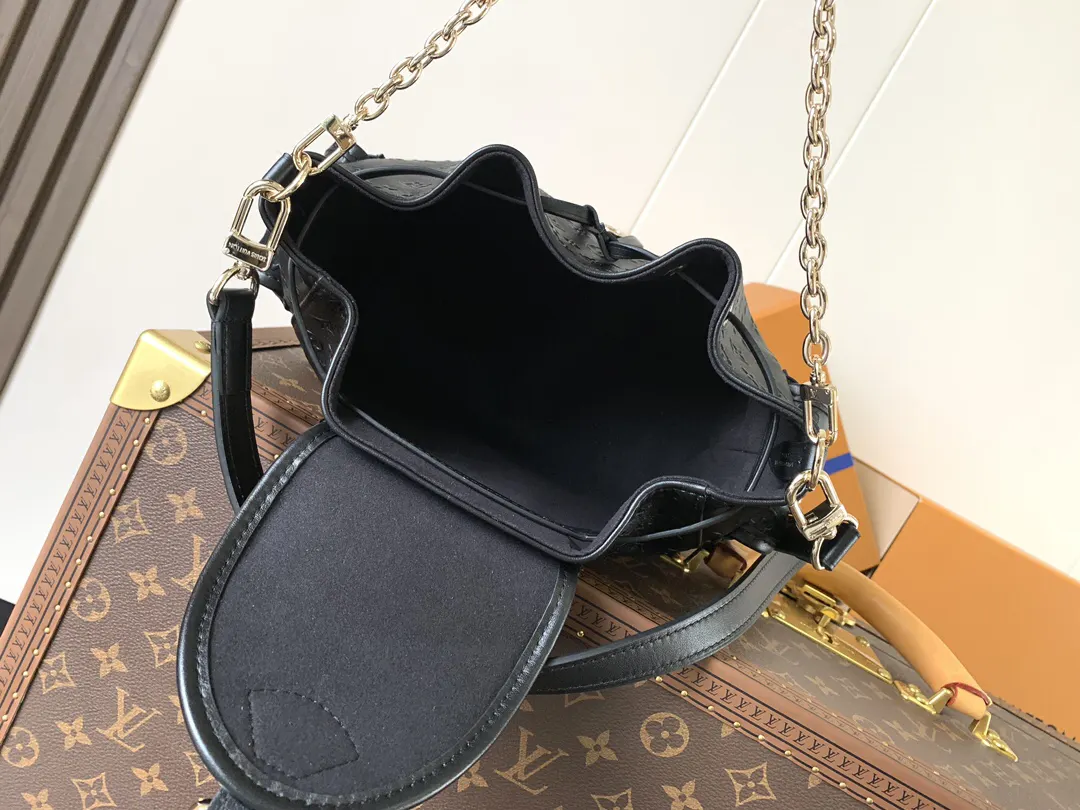LV Black Chain Bag Shoulder Crossbody | ORBUYBAG High-End Fashion Boutique
