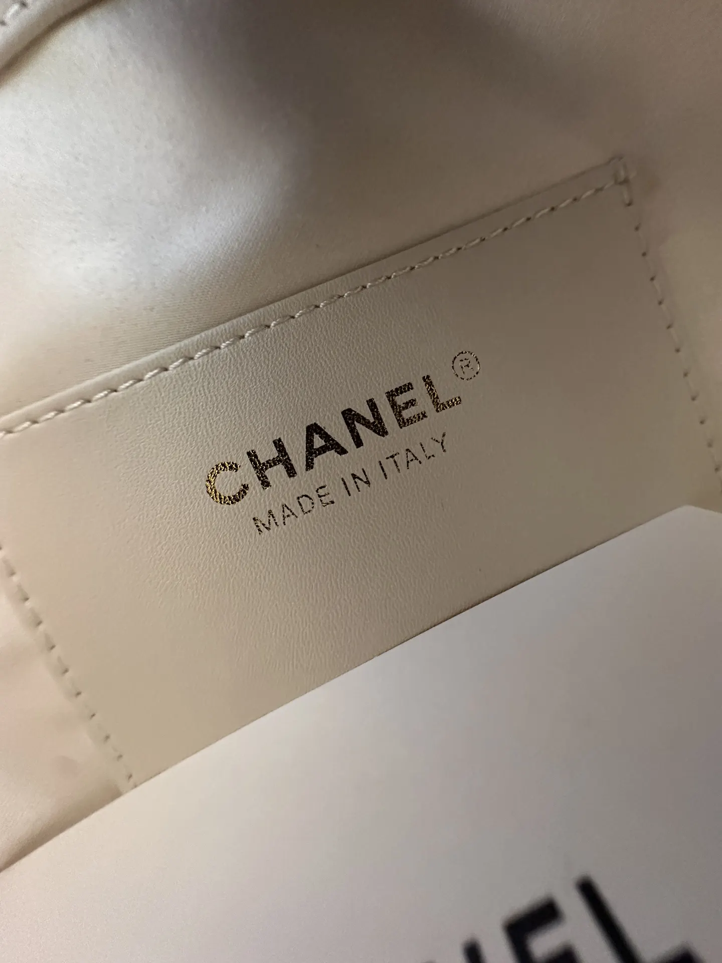 Chanel Hobo Shoulder Bag Vintage Leather Image 9 Chanel Hobo Shoulder Bag Vintage Leather Image 9