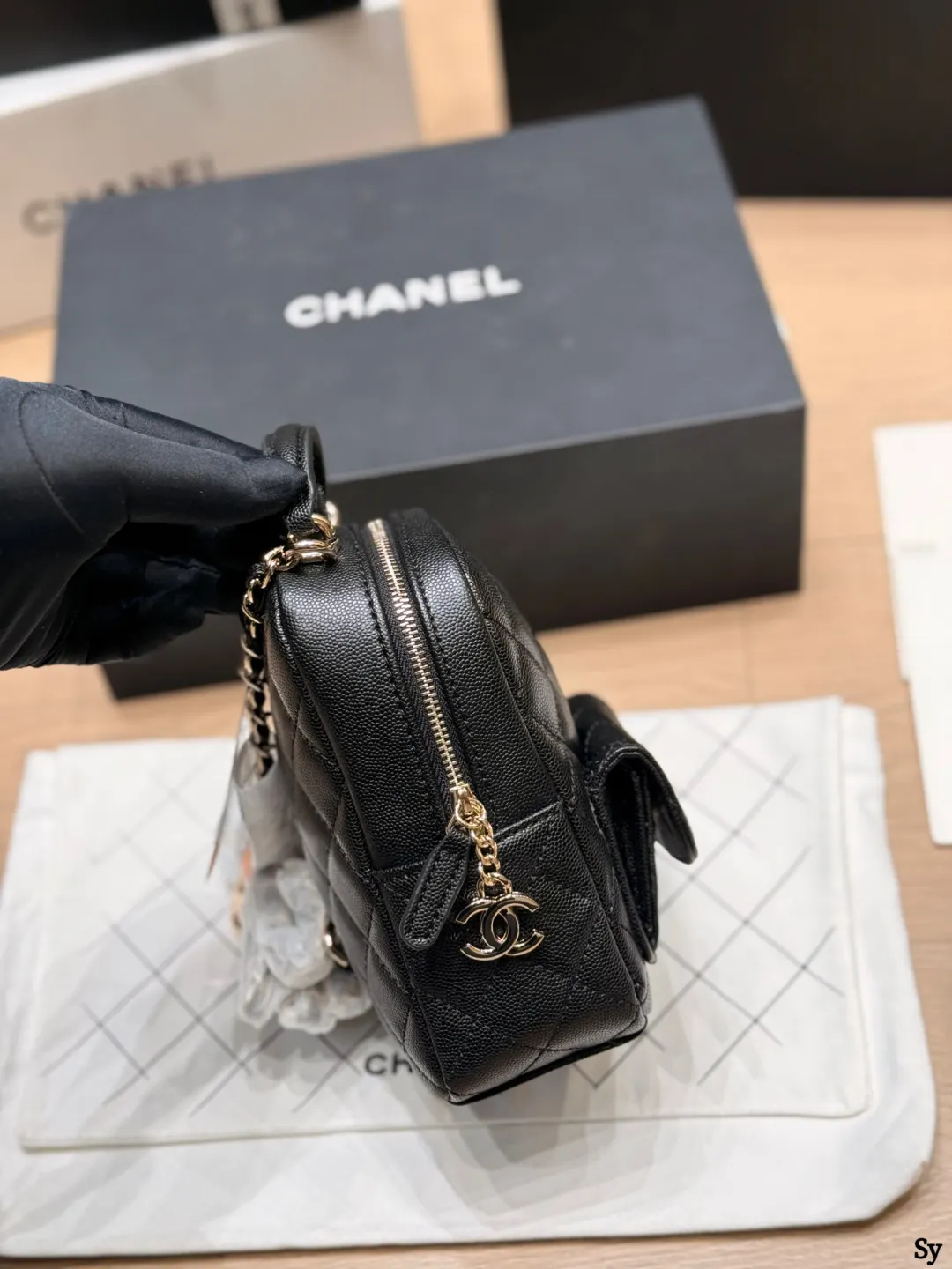 CHANEL 白色 金色 牛皮 雙肩包 实用雙肩款