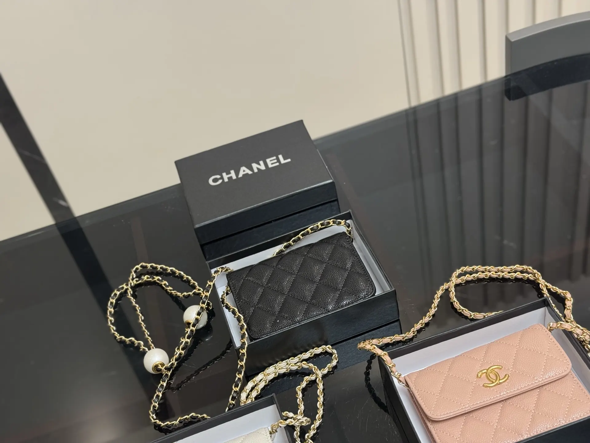 CHANEL 牛皮 盒 珍珠 小废包 cf 双 腋下包 復古腋下背款