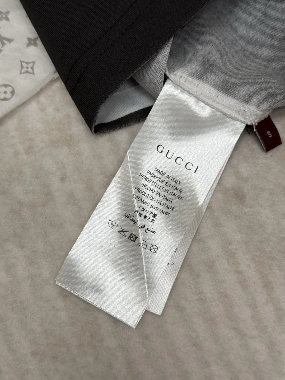 Gucci T恤