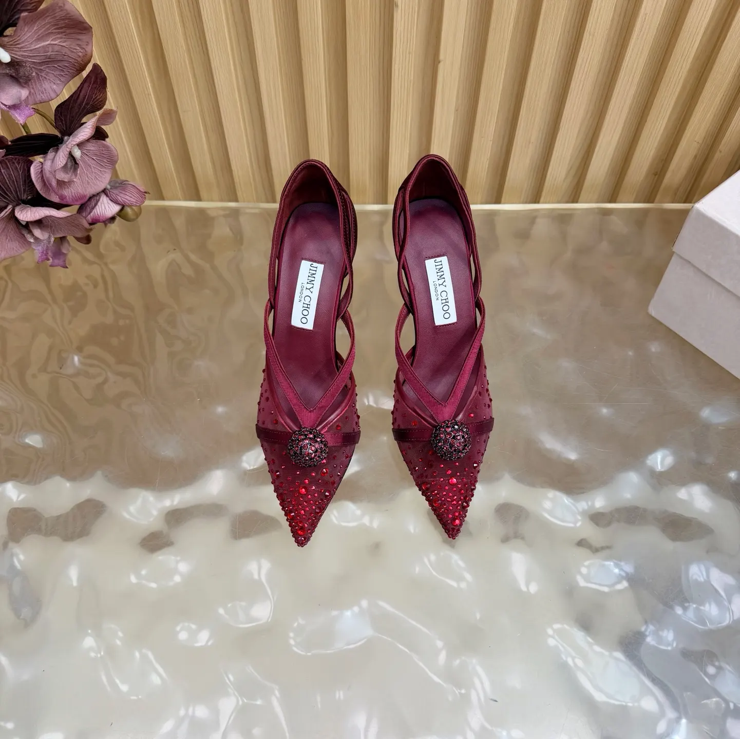 Jimmy Choo Sneakers Casual Versatile Image 3 Jimmy Choo Sneakers Casual Versatile Image 3