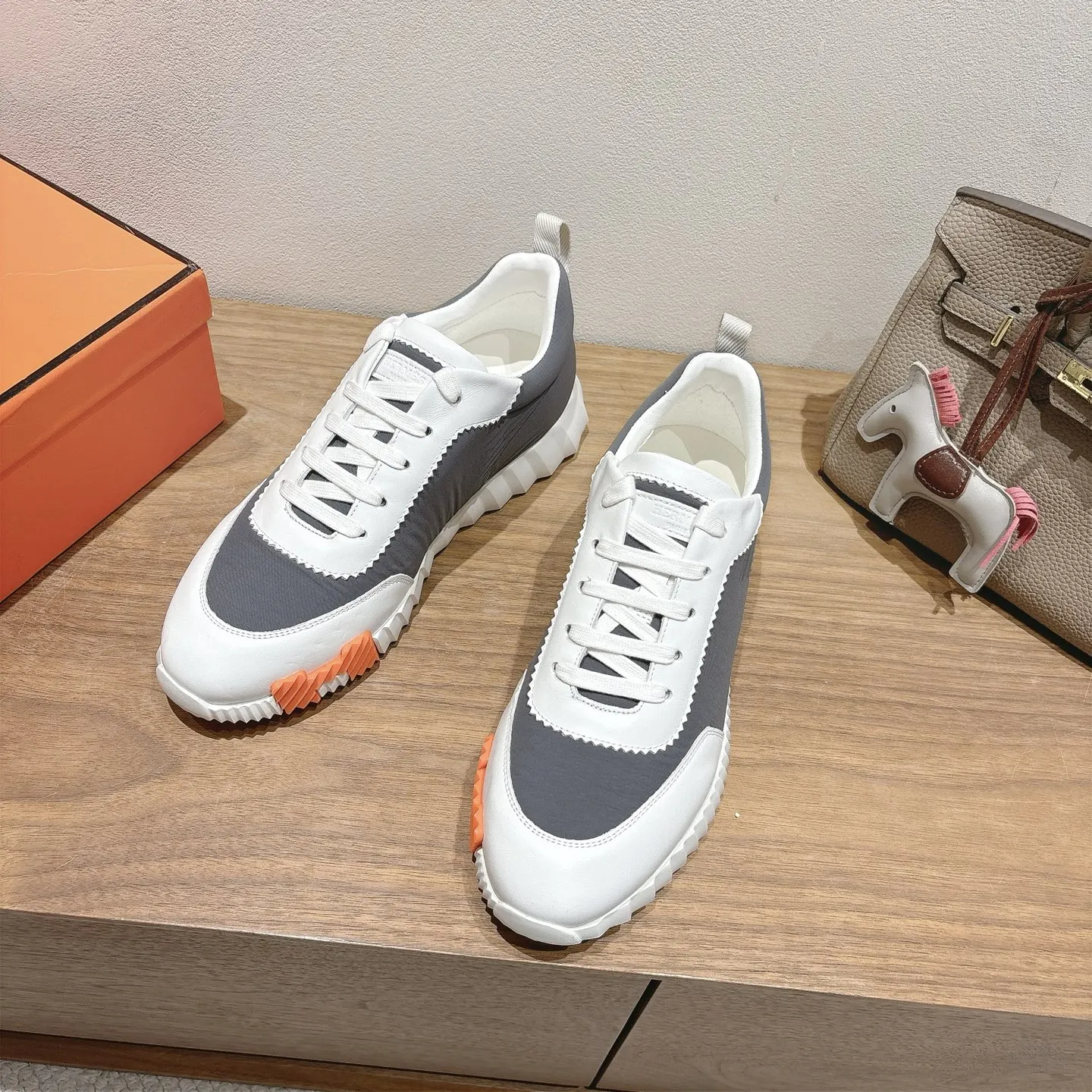 Hermès SS 运动鞋