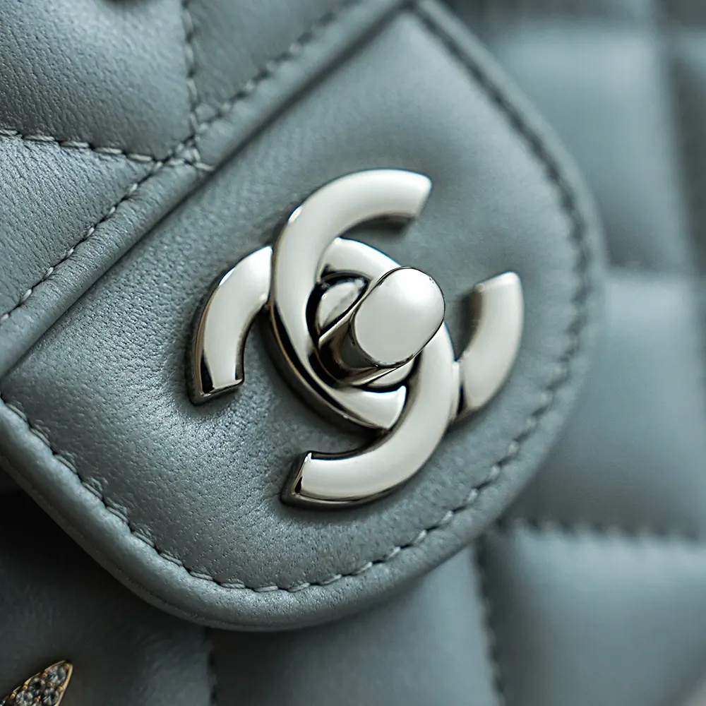 Gray Chain Bag