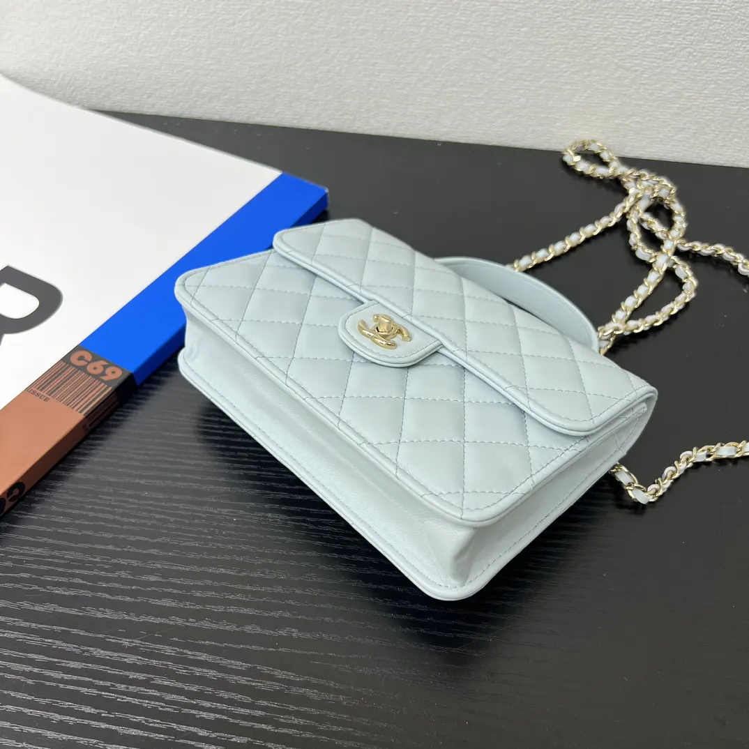 Chanel 蓝色 皮革 菱格绗缝 手提包