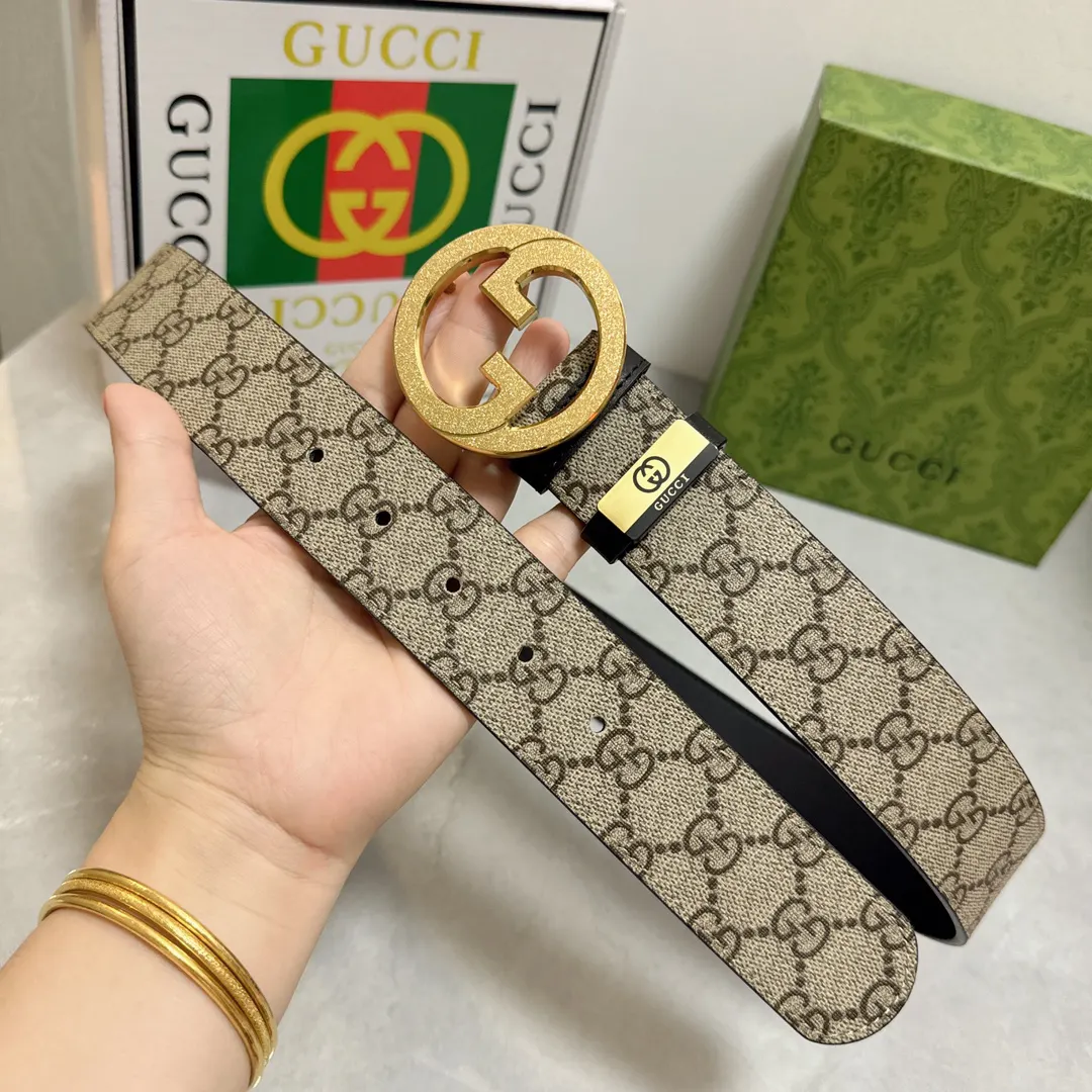 Gucci Double G 双G扣牛皮腰带