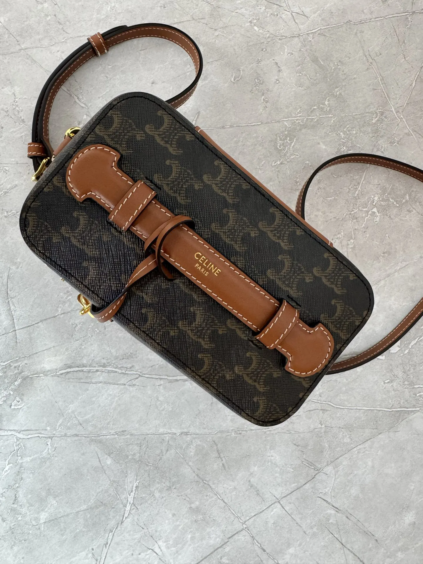 Crossbody Bag Lightweight Leather