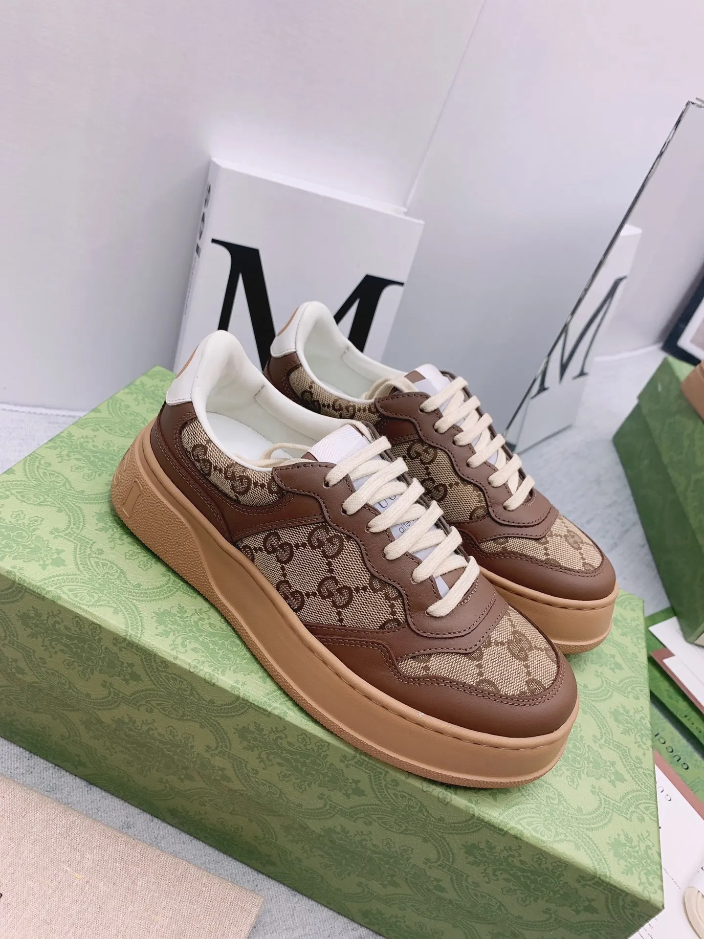 Gucci Logo休閒運動鞋