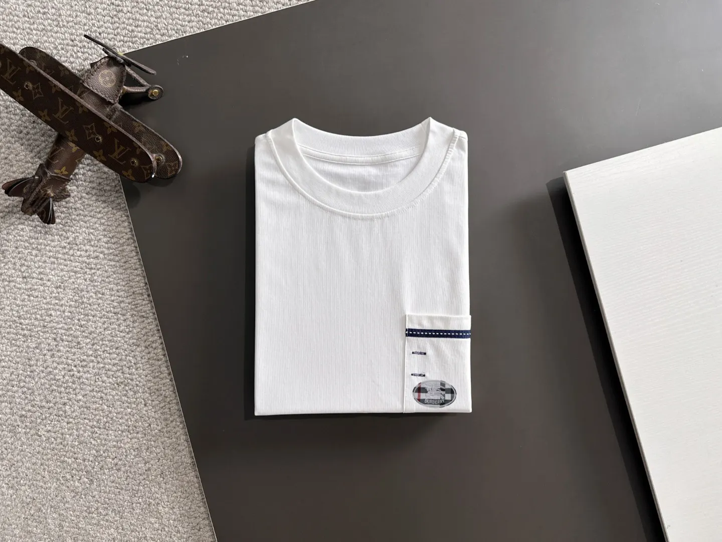Burberry 2026 Spring Summer Short Sleeve T-Shirt Casual Versatile Style Image 8 Burberry 2026 Spring Summer Short Sleeve T-Shirt Casual Versatile Style Image 8