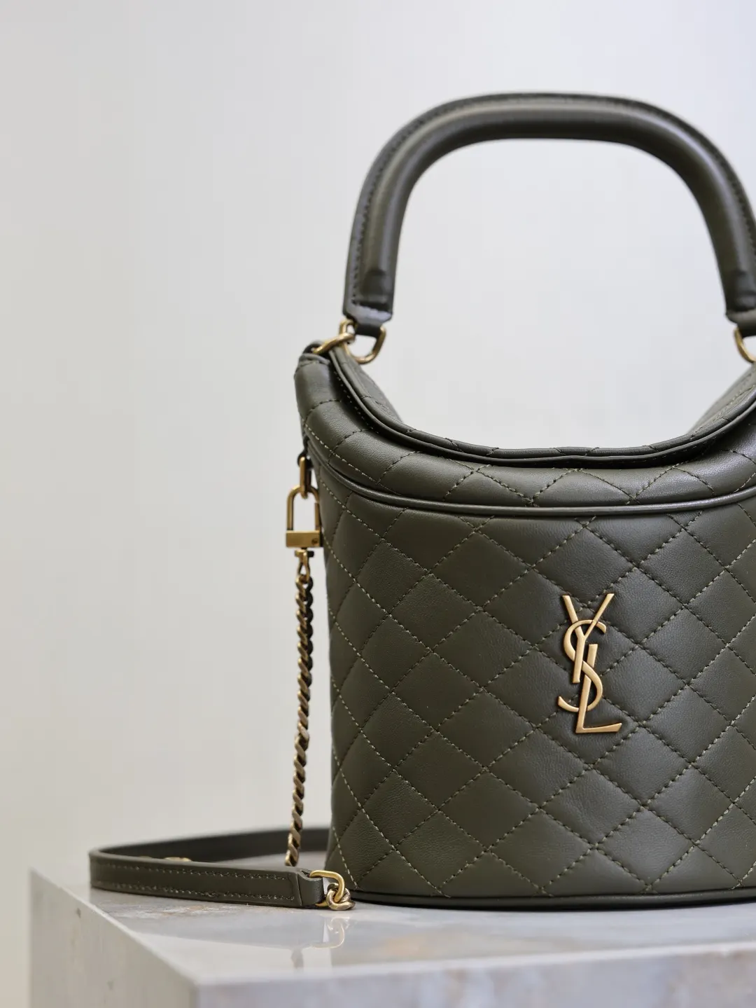 YSL 绿色 GabyBucket翻盖水桶包 薯条包 见面 链条包 精致链条款