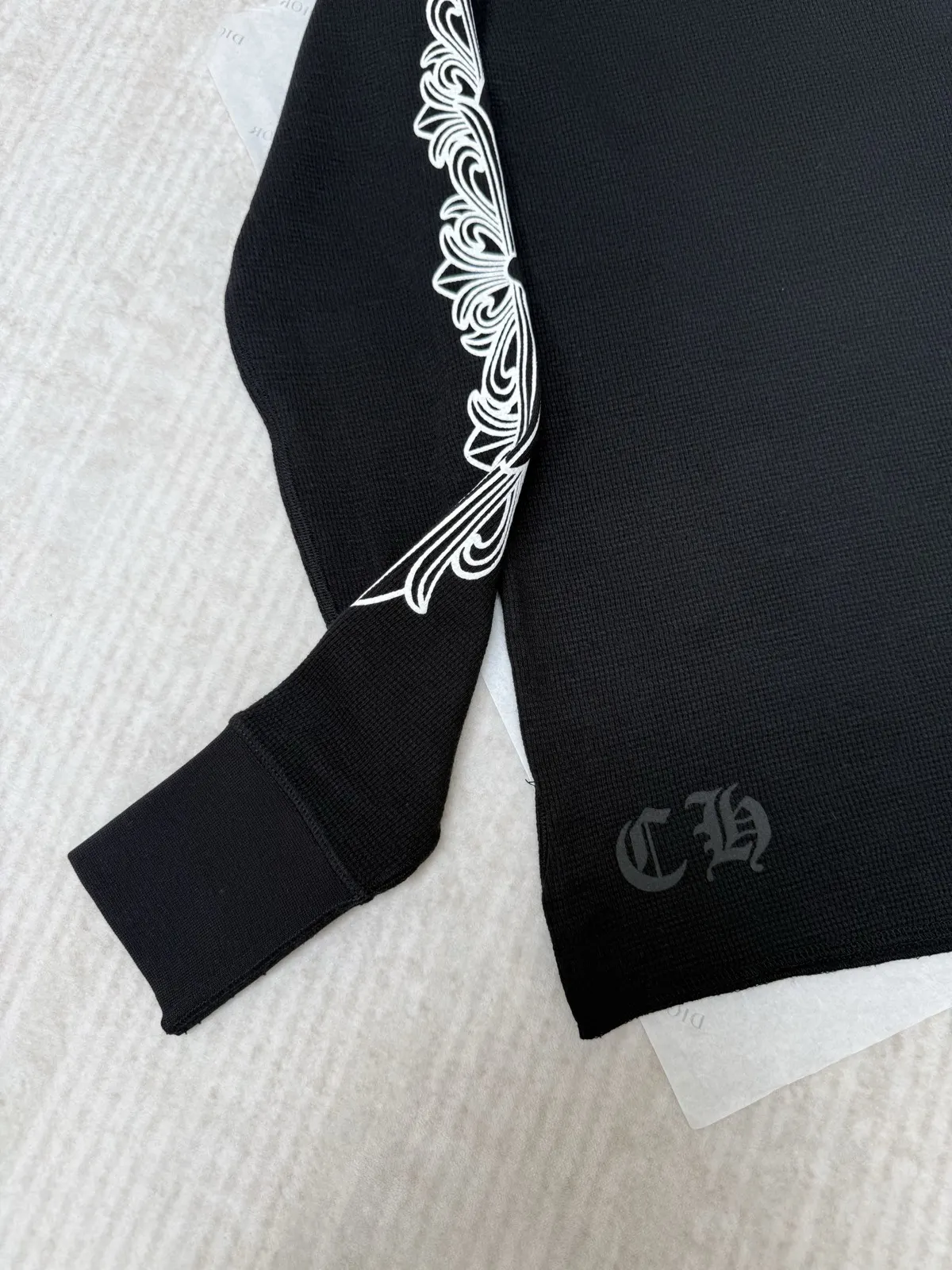 Chrome Hearts 黑色 印花 長袖T恤 日常百搭款(數字3) Chrome Hearts 黑色 印花 長袖T恤 日常百搭款(數字3)