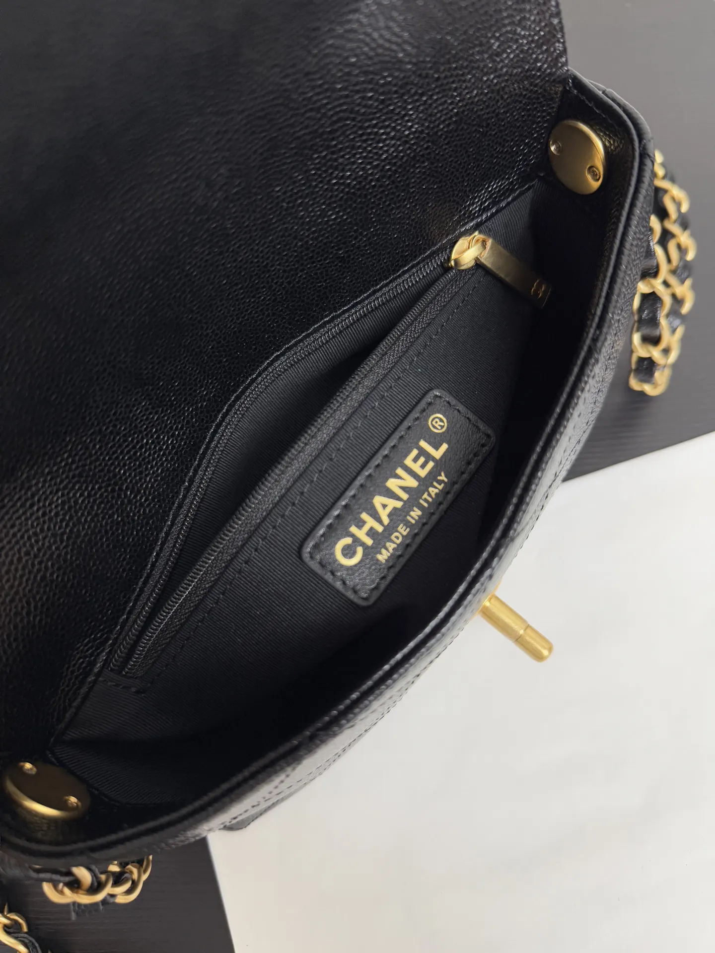 CHANEL 黑色牛皮手提链条包 通勤款 经典款