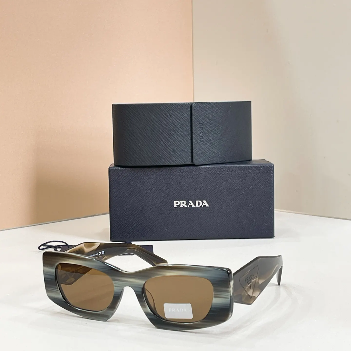 PRADA PR D03SD 太阳眼镜 时尚遮阳款