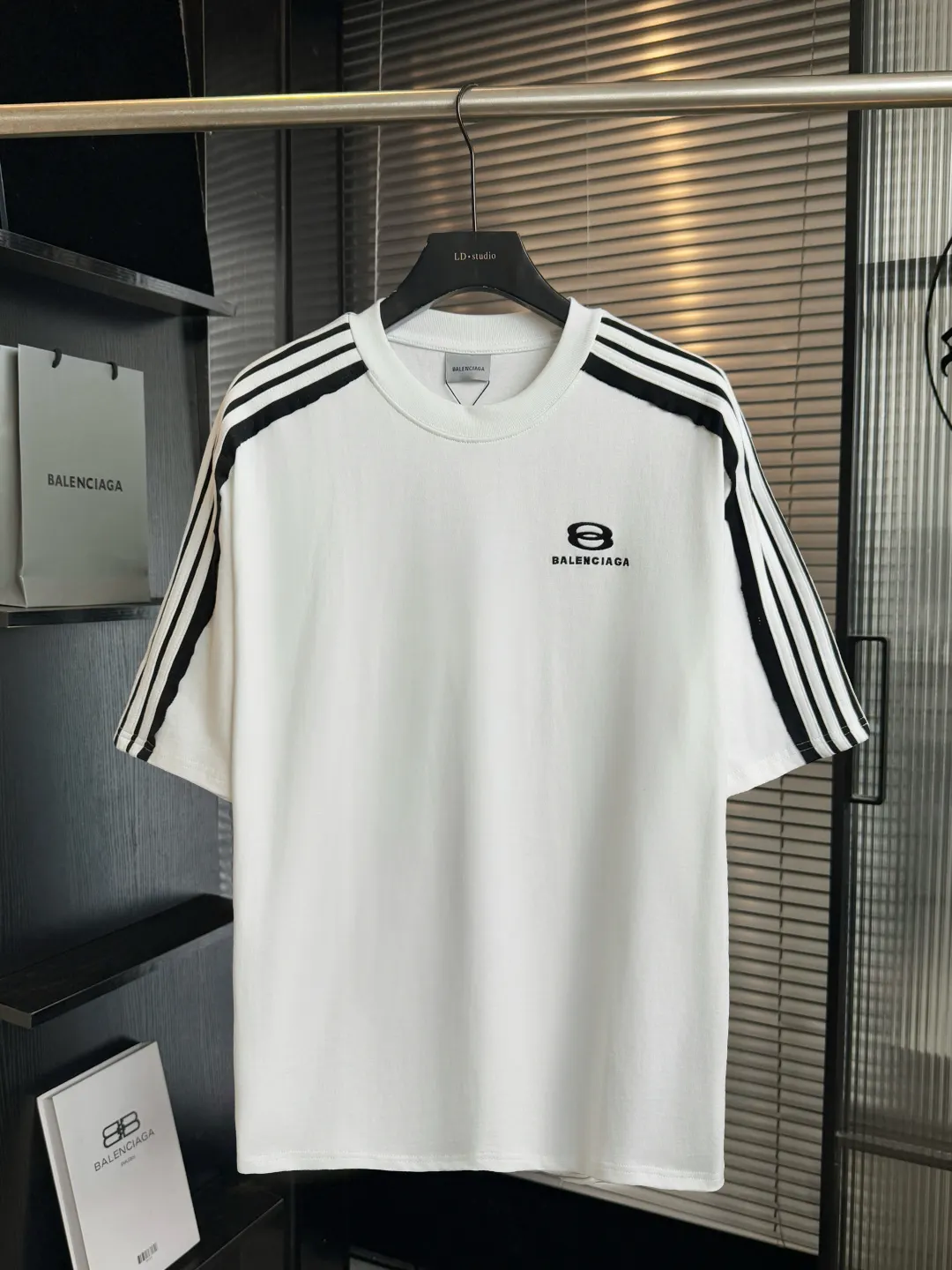 Balenciaga Logo 短袖T恤