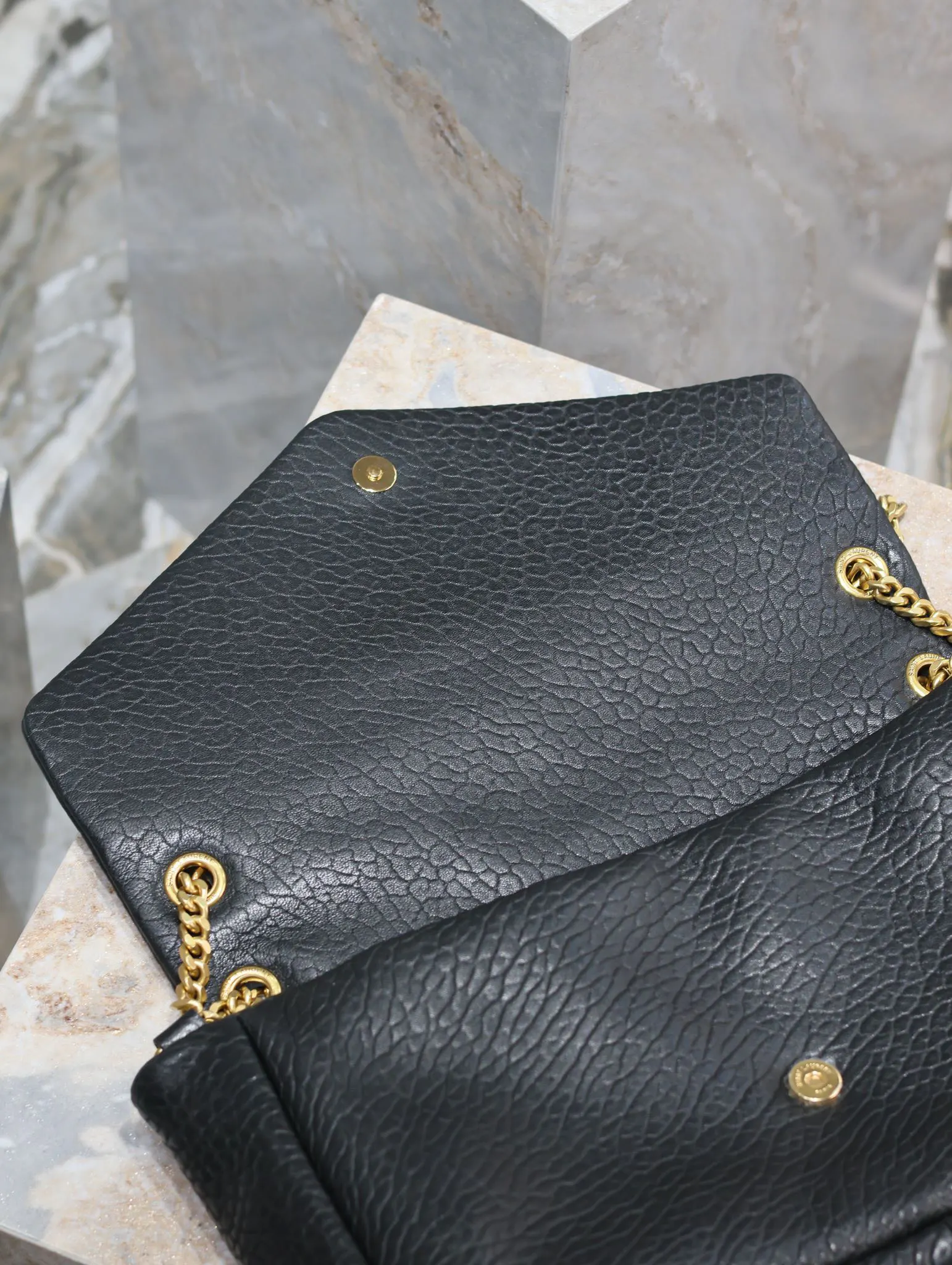 Chain Bag Image 9 Chain Bag Image 9