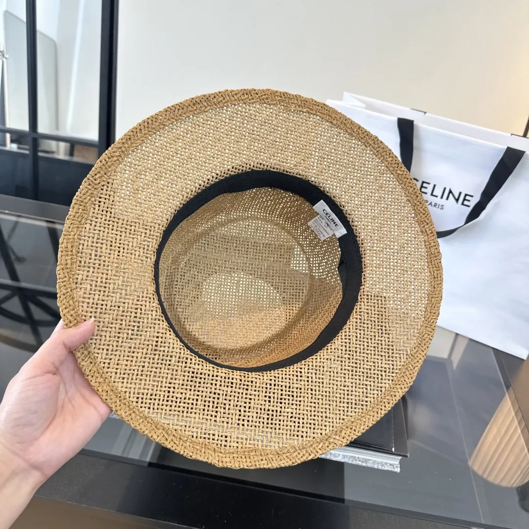 Celine 帽子 日常造型款