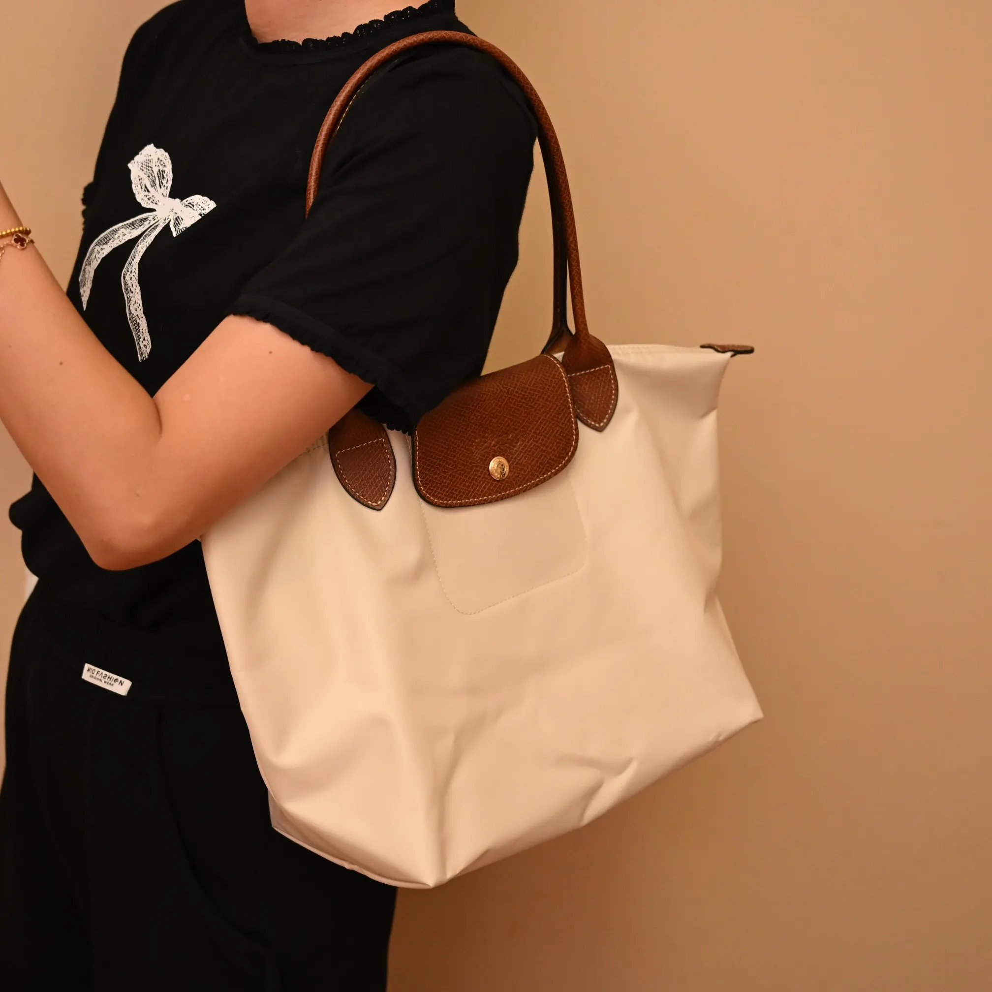 White Shoulder Bag