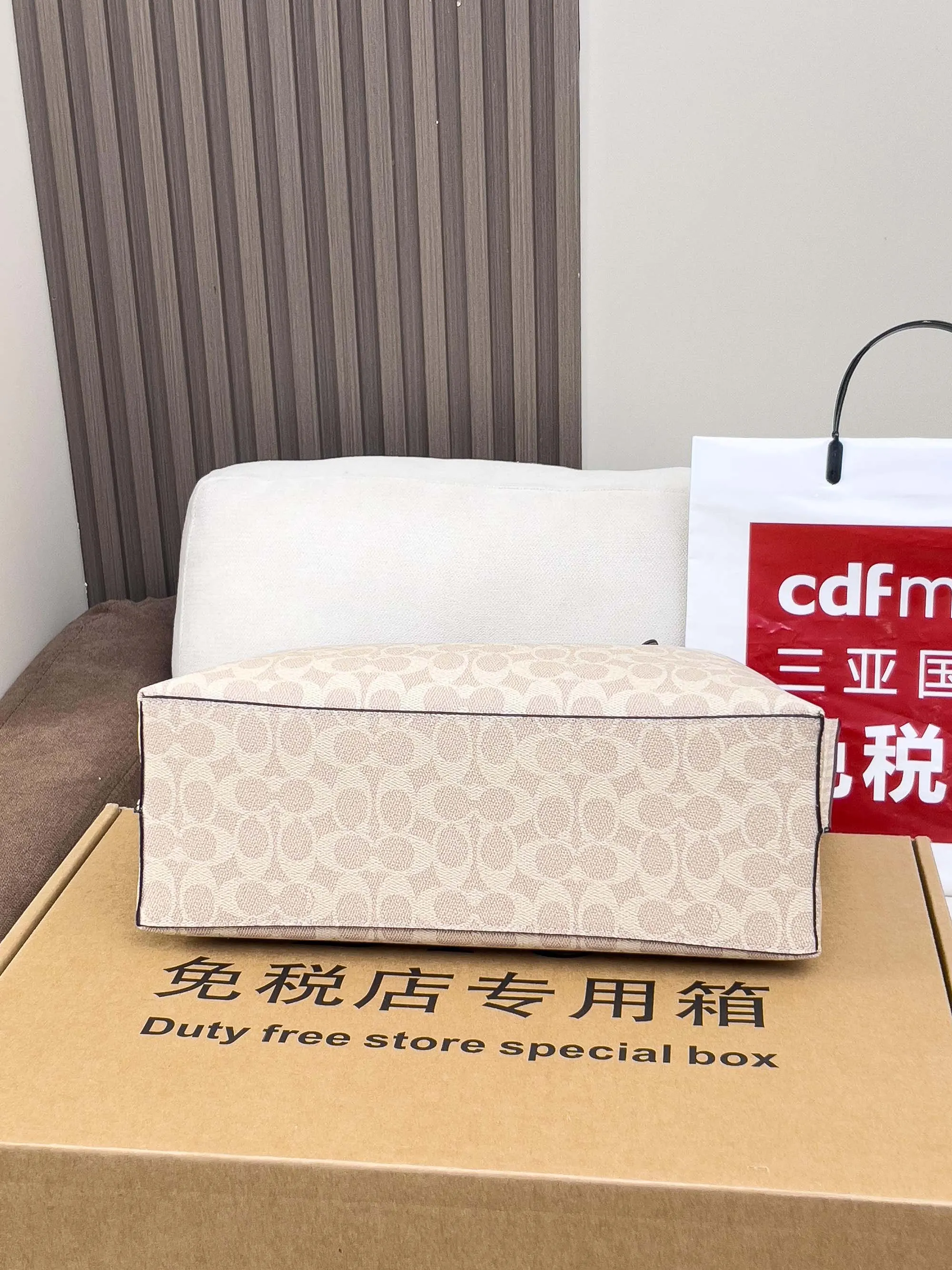 Coach 图片 火爆全网的 托特 托特包 大容量托特款