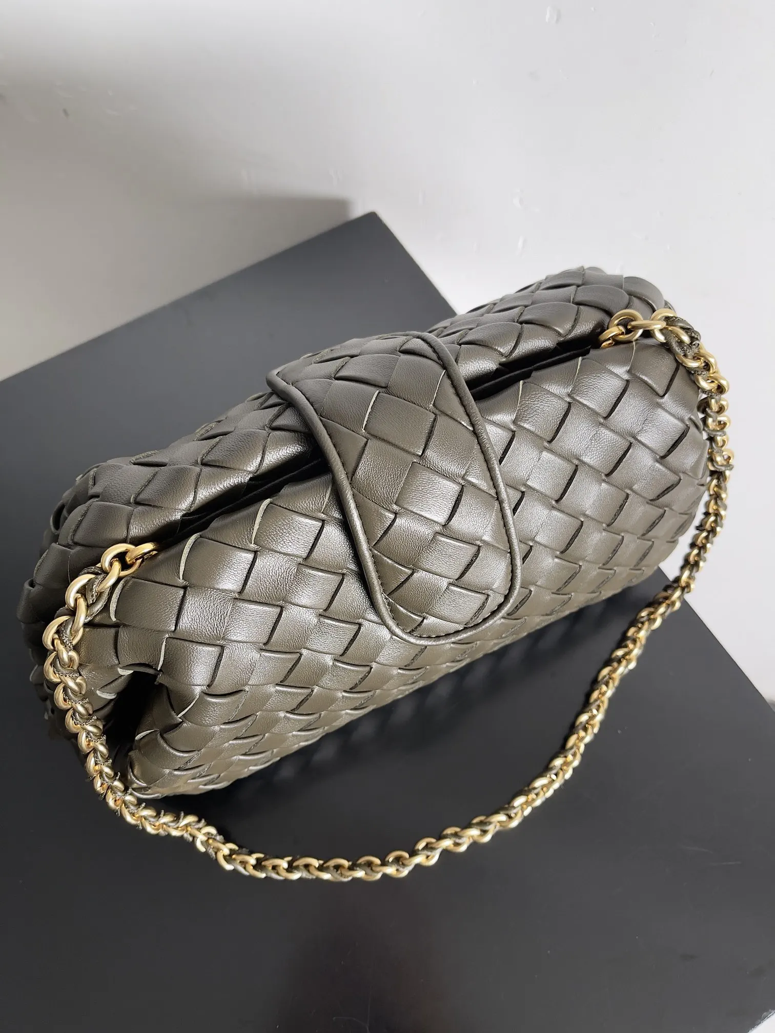 Bottega Veneta 鏈條包 精致鏈條款(數字9) Bottega Veneta 鏈條包 精致鏈條款(數字9)