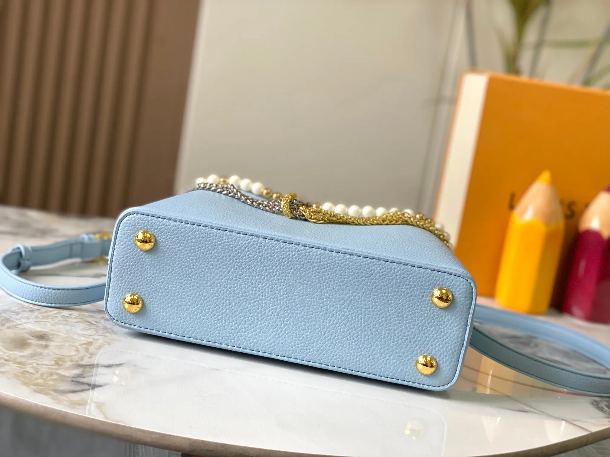 Chain Bag Leather