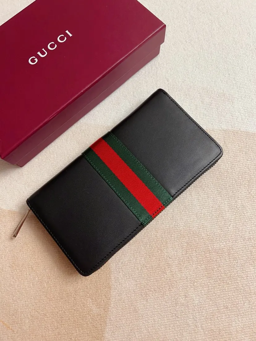 Gucci GG Supreme 黑色 Monogram 錢包