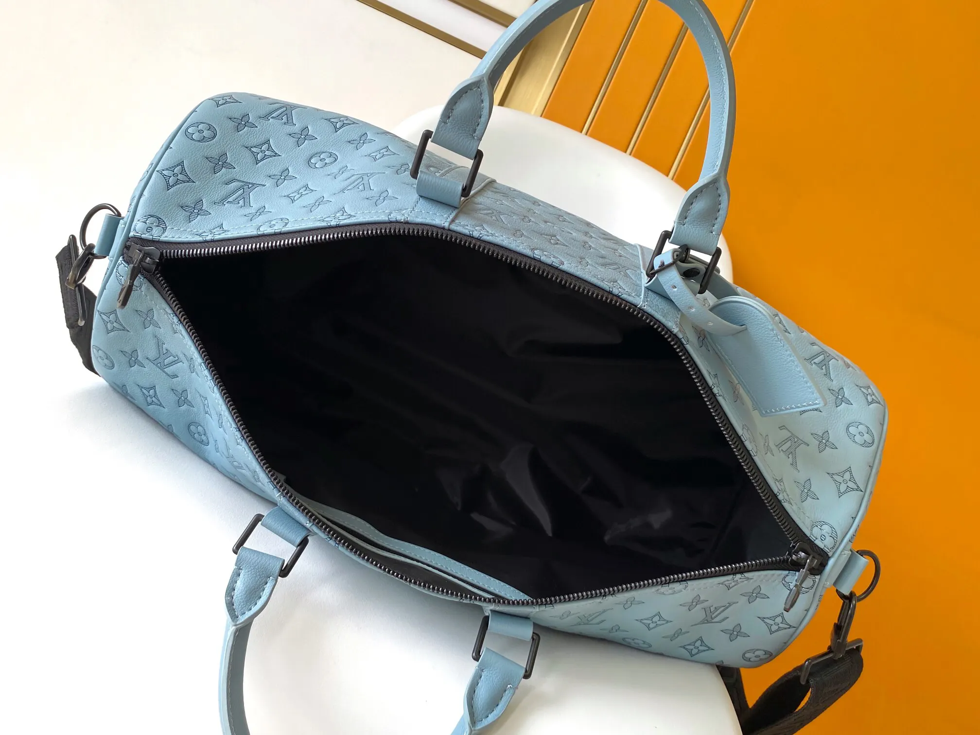 Keepall 黑色 蓝色 小牛皮 旅行包 大容量旅行款