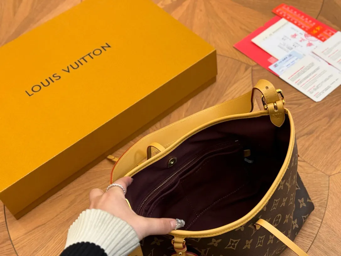 LV CarryAll 收納包 旅行收納款