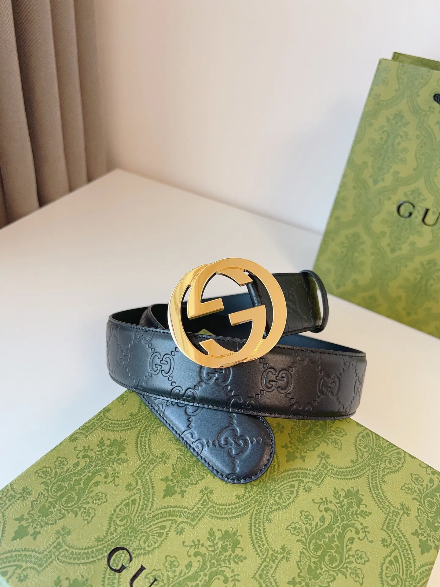 Gucci Double G 双G扣牛皮腰带