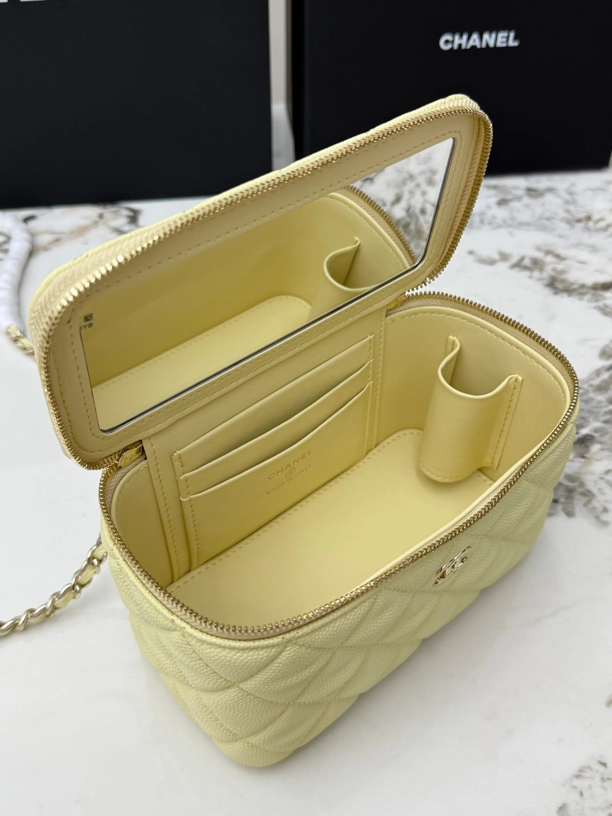Chanel Gold Chain Bag Leather