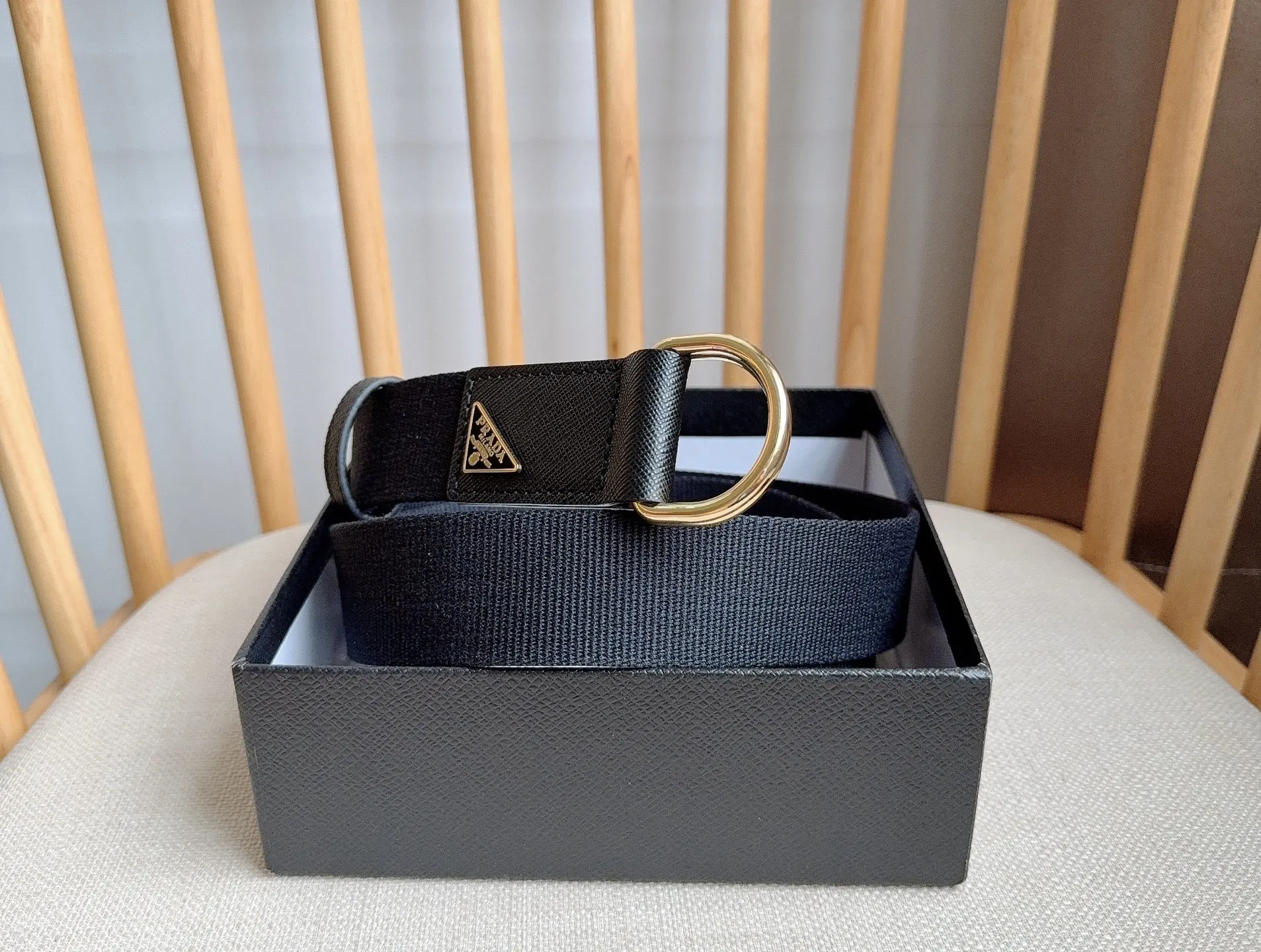 Prada 皮革 棉质 三角标 腰带 双D扣休闲