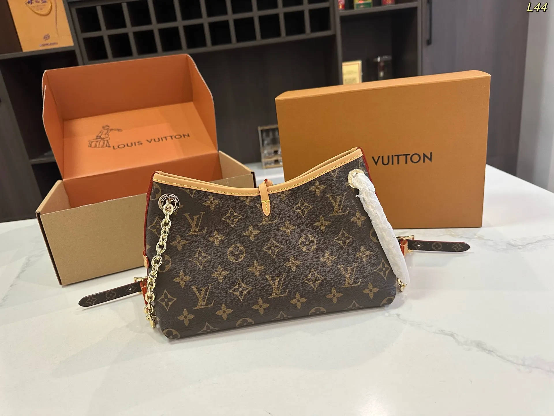 Louis Vuitton Chain Bag