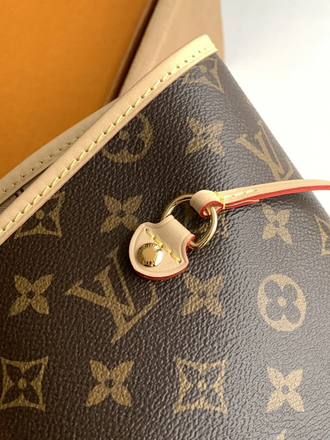 Louis Vuitton Monogram Clutch Bag Canvas