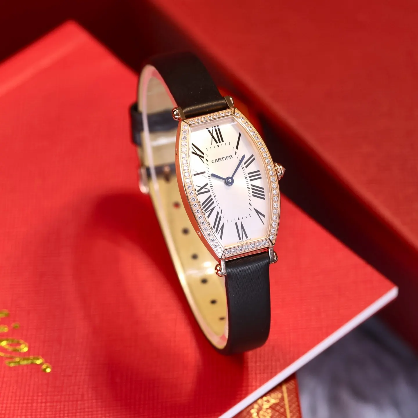 Cartier 黑色 銀色 手錶 經典腕表款