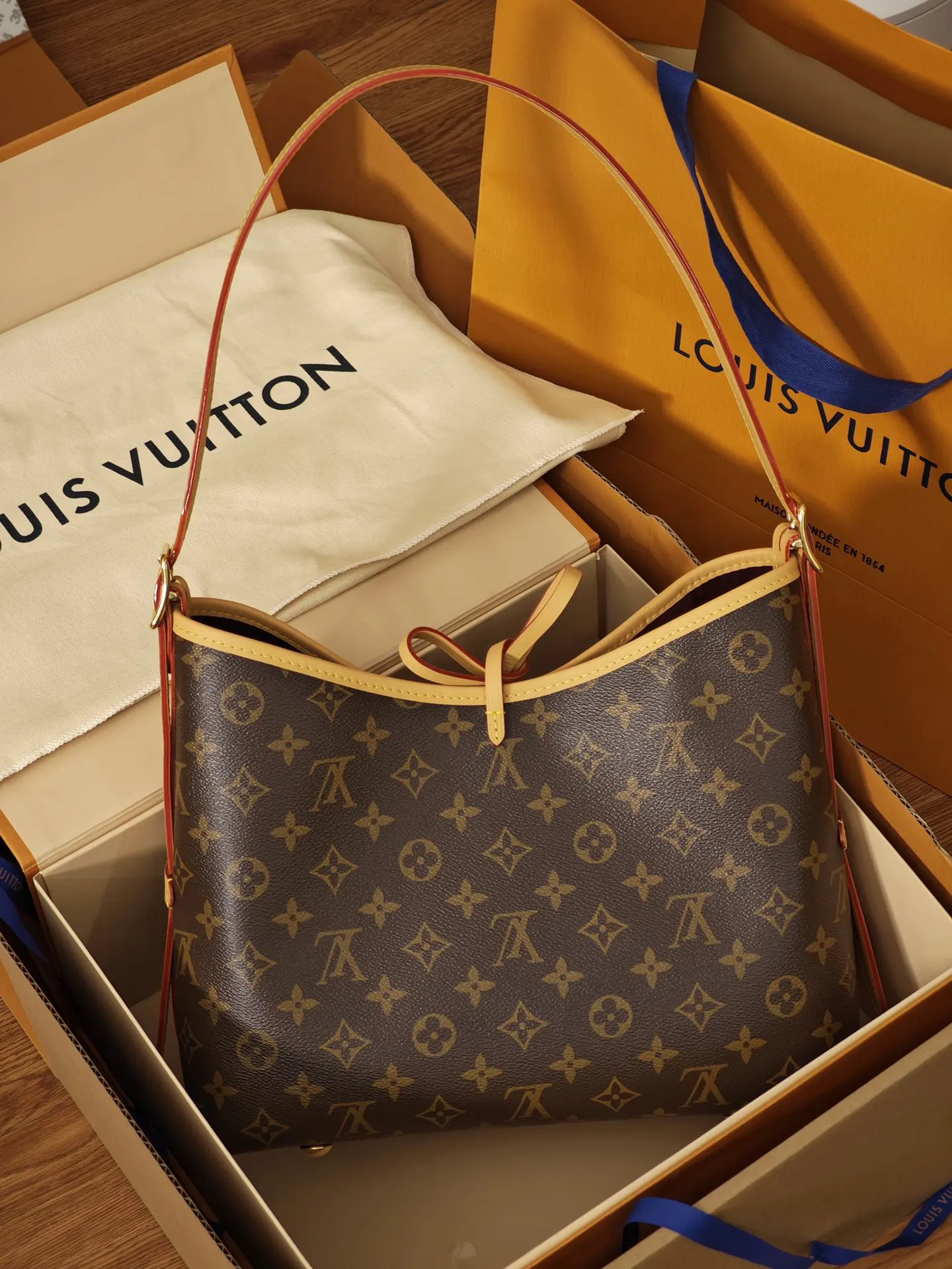 Monogram Bucket Bag Casual